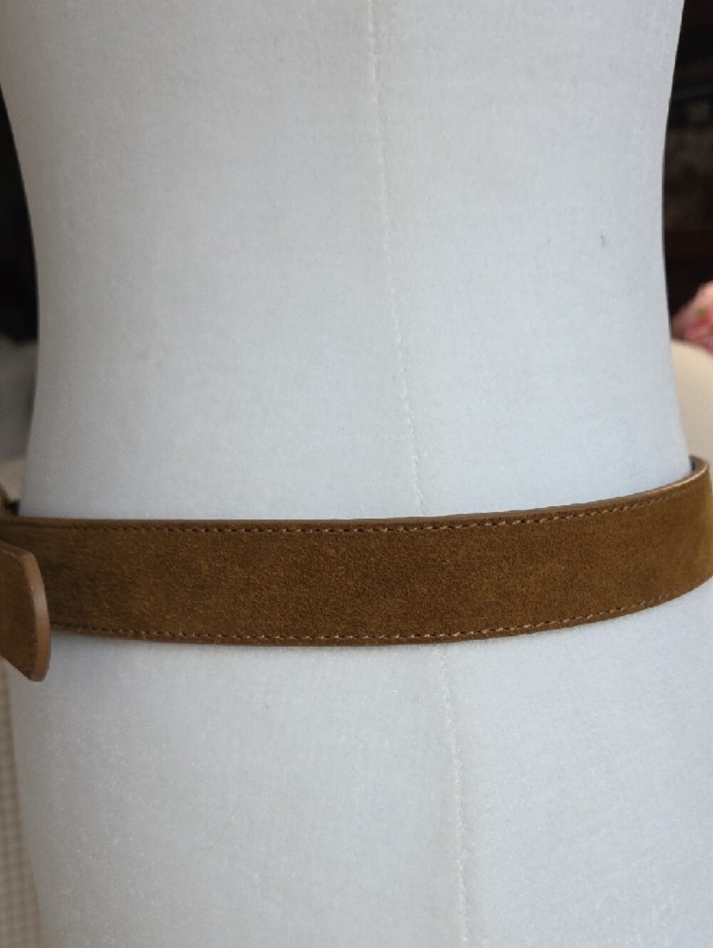 Sezane Thelma Brown Suede Belt with Twisted Gold Buckle EUC - Picture 2 of 10